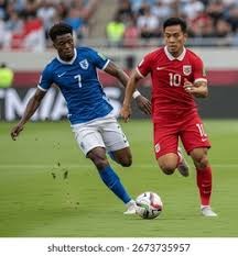 02：08上海海港与长春亚泰队战平上海海港与长春亚泰队战平