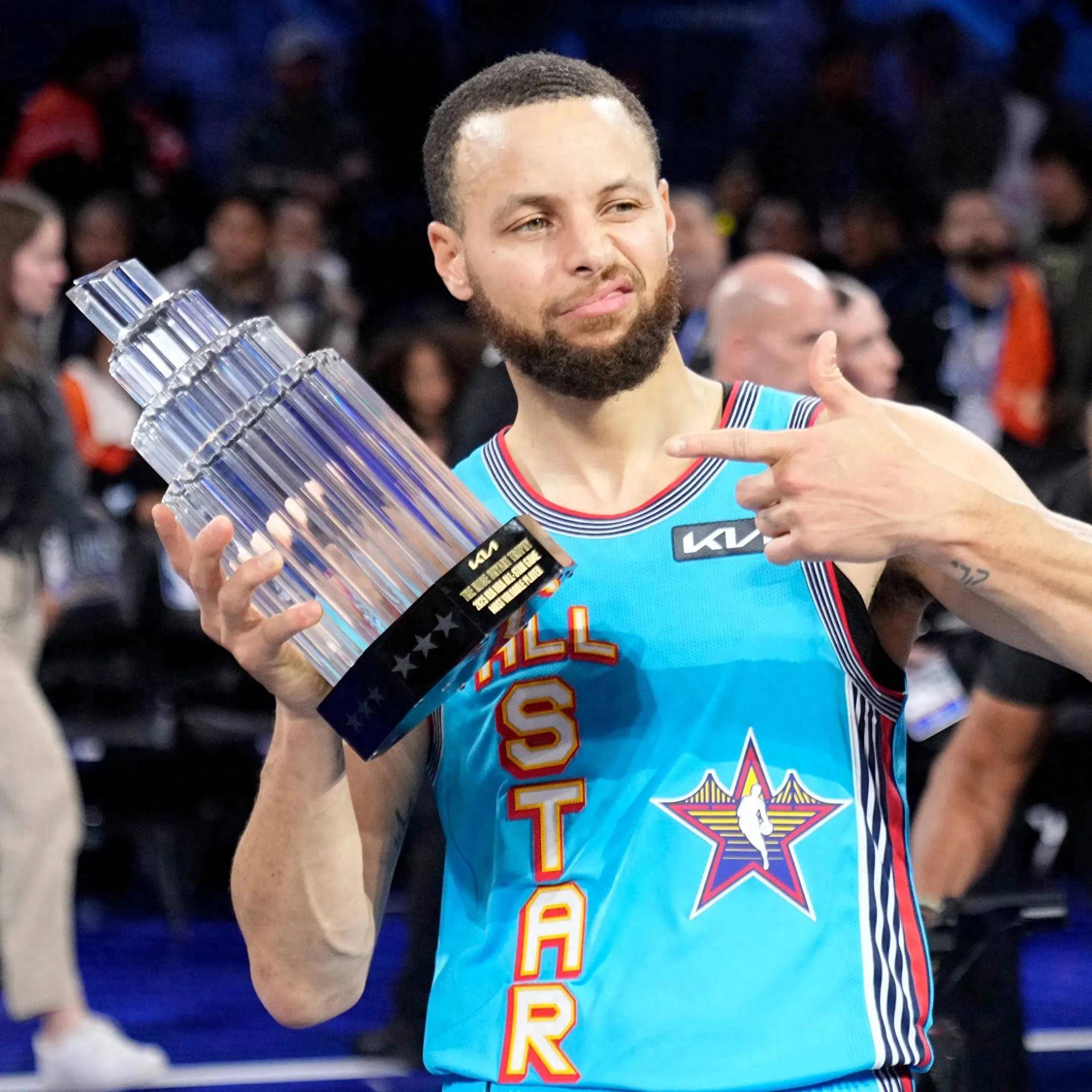 坚持都会延 坚持都会延