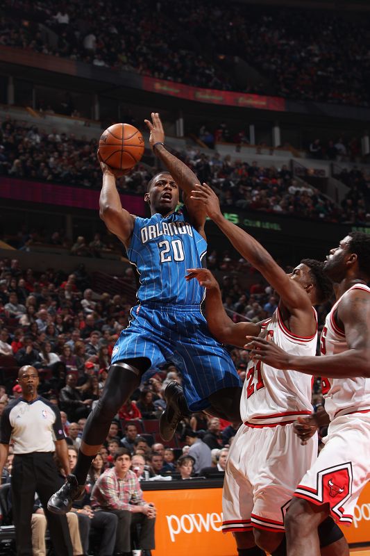 表达对库里 表达对库里