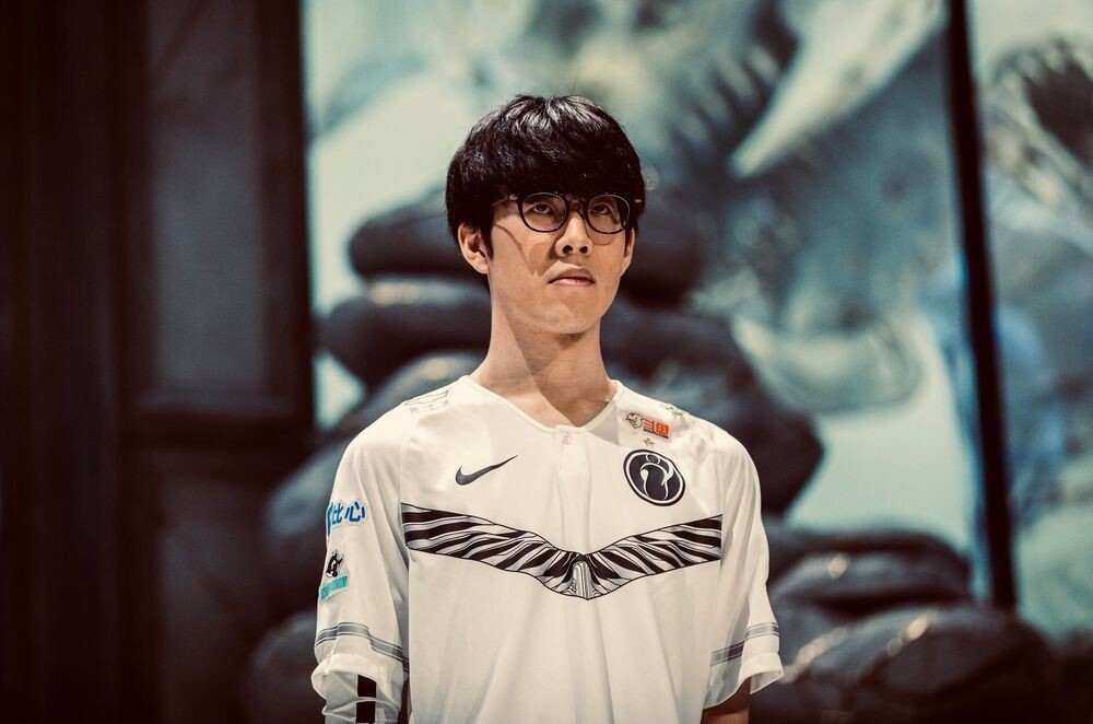 联赛中保持 联赛中保持